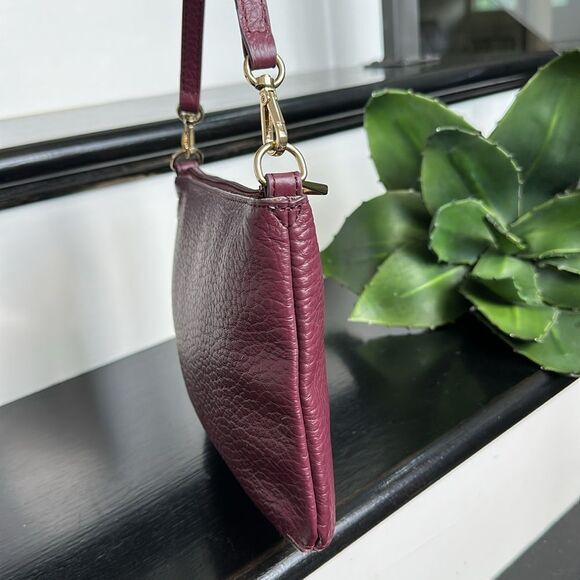Lodis Genuine Leather Burgundy Shoulder Purse Like New, Pebbled - Picture 3 of 9